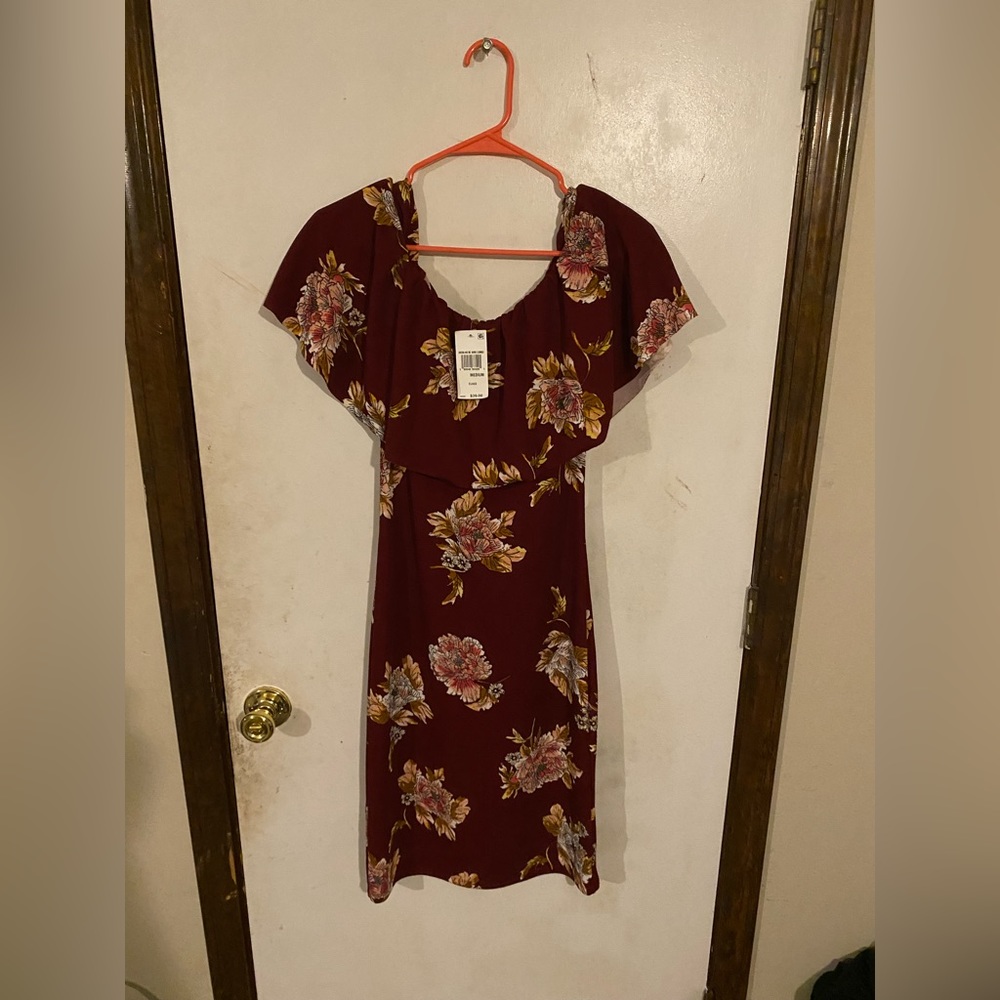 Almost Famous flower burgundy midriff dress